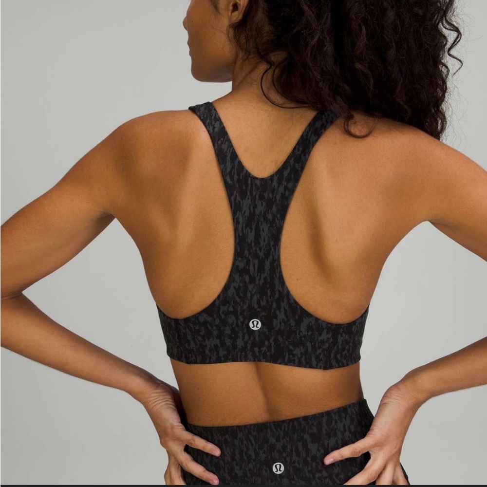 lululemon Wunder Train Bra - Picture 5 of 6